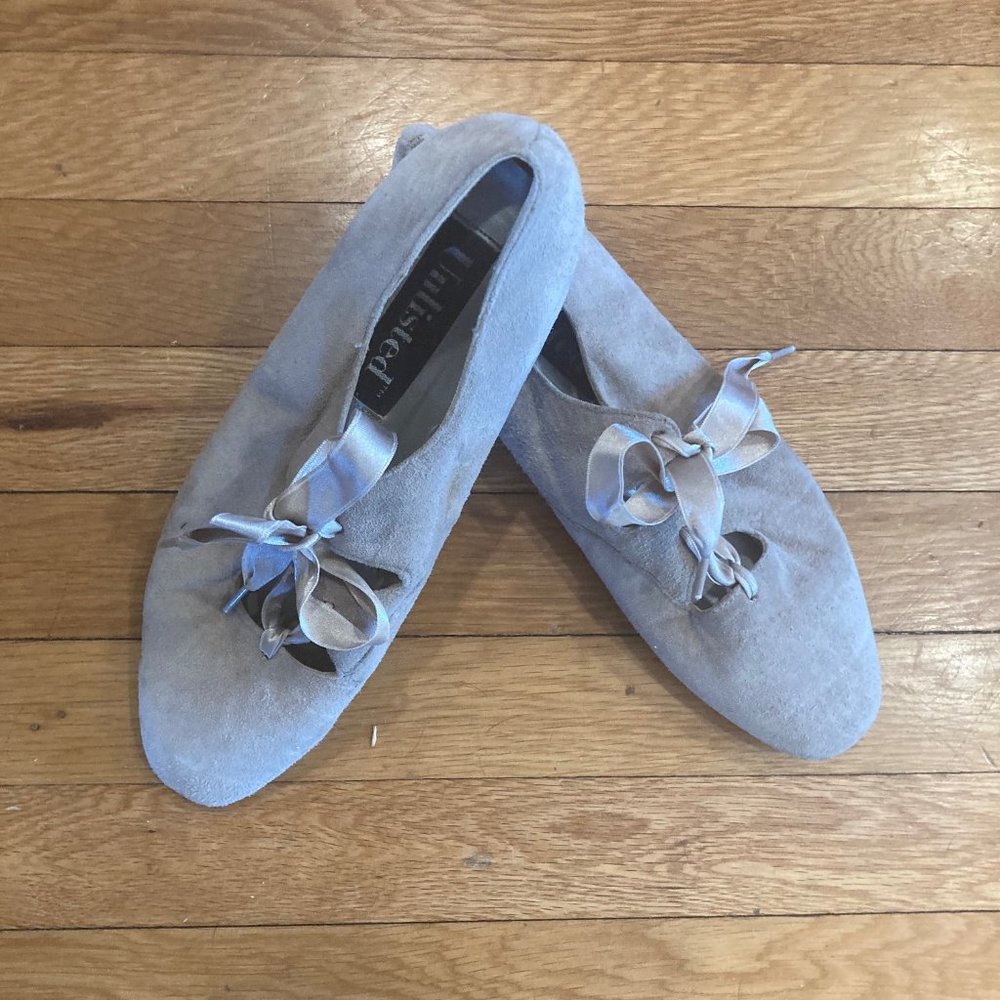 Vintage Beige Leather Ballet Flat (Size 10)